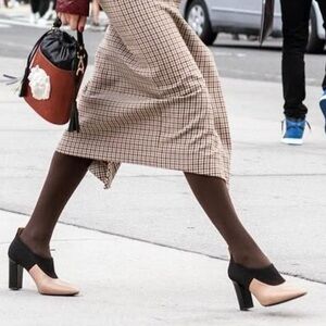 NWOT VIA SPIGA “Bayne” Block Heel Almond Bootie Leather Shoe Heel, Retail $330